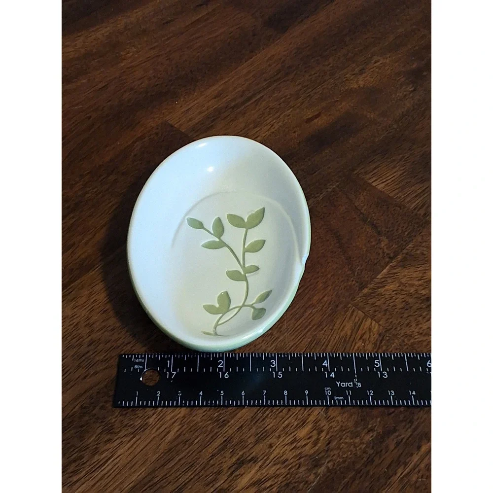 Bed Bath & Beyond Spring Lake Ceramic Bathroom Set Sage Green Leaf 3 Piece